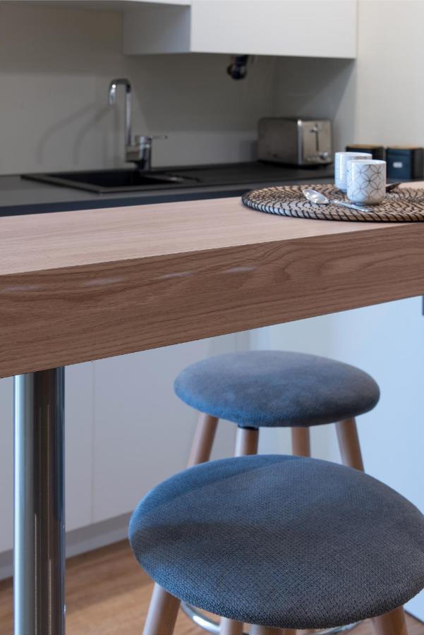 Design Paloma Dark